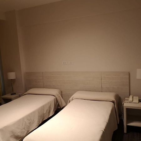 Hotel Versailles Mar del Plata Chambre photo